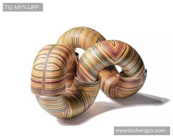 南京滑板队的区域防守策略解析与滑板热点的深度探讨